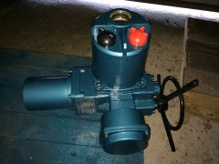 Q300-0.5Z/Q400-0.5ZһwʽЙC